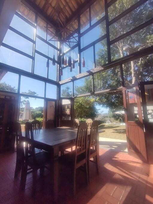 Patio, Day, Dining area