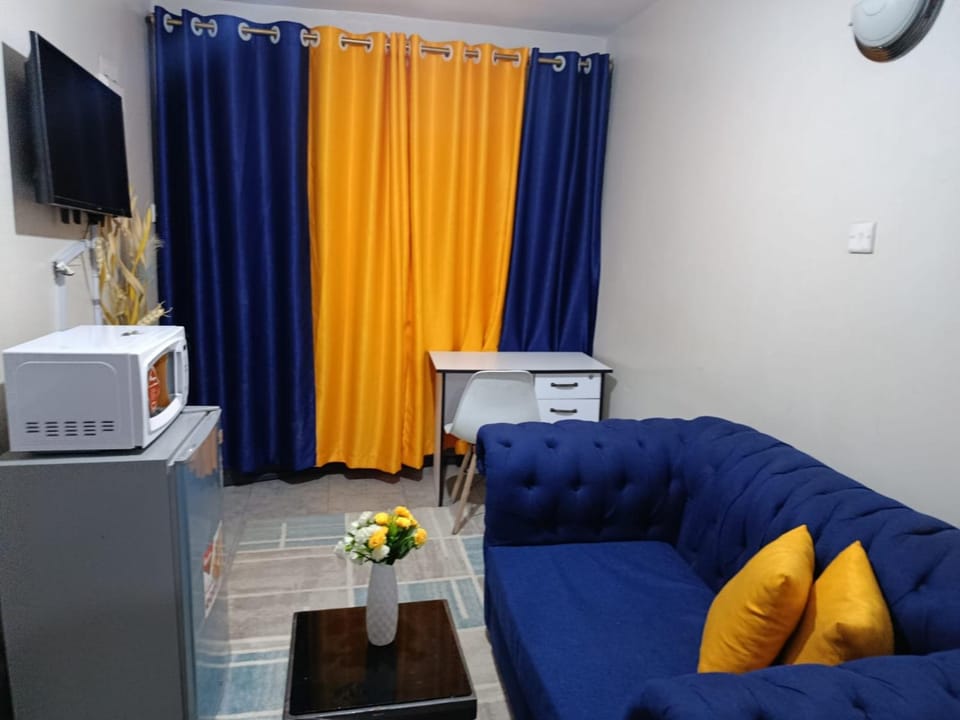 TV and multimedia, Seating area