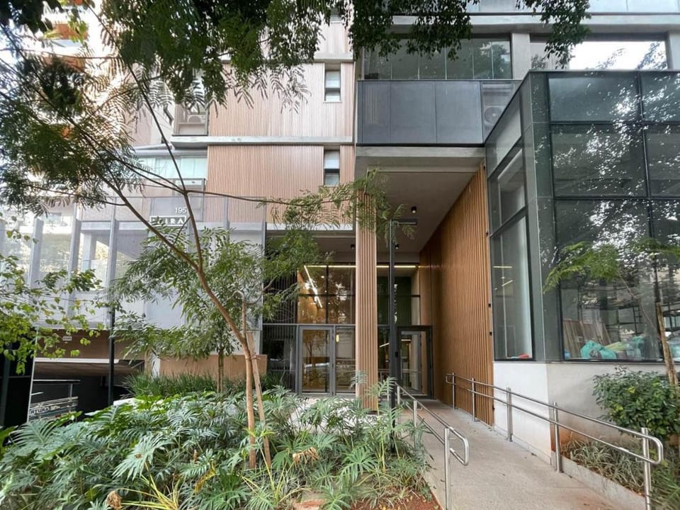 Property building, Facade/entrance