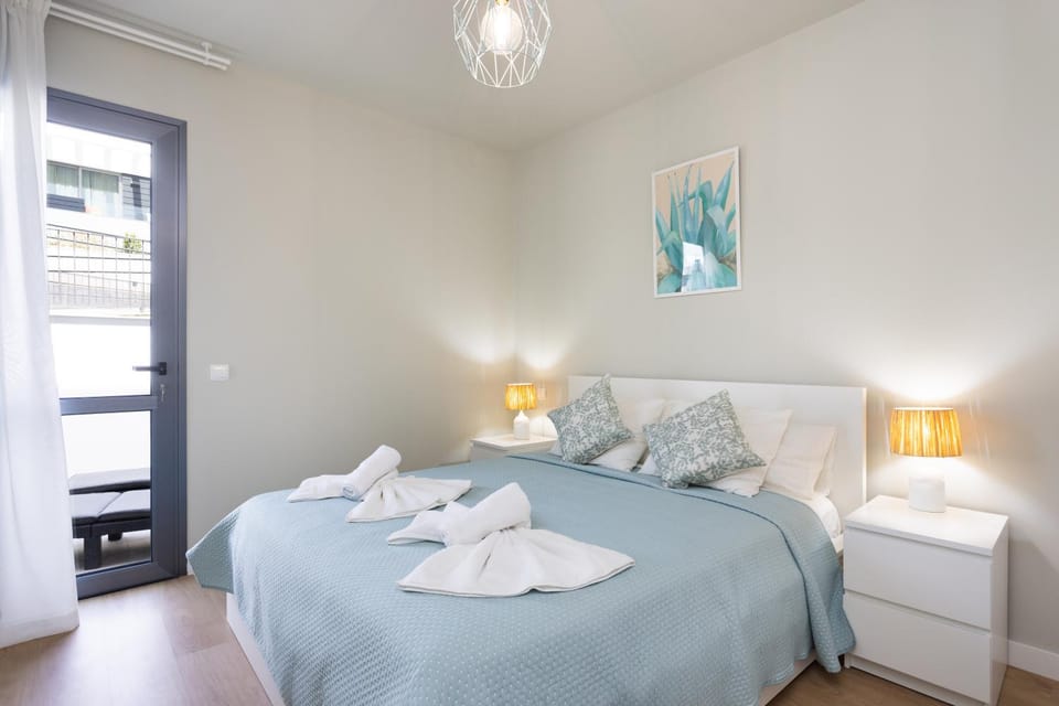 Home2Book Cozy & Modern Apt, Pool & Terrace Apartment in Abona