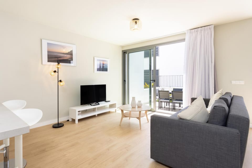 Home2Book Cozy & Modern Apt, Pool & Terrace Apartment in Abona