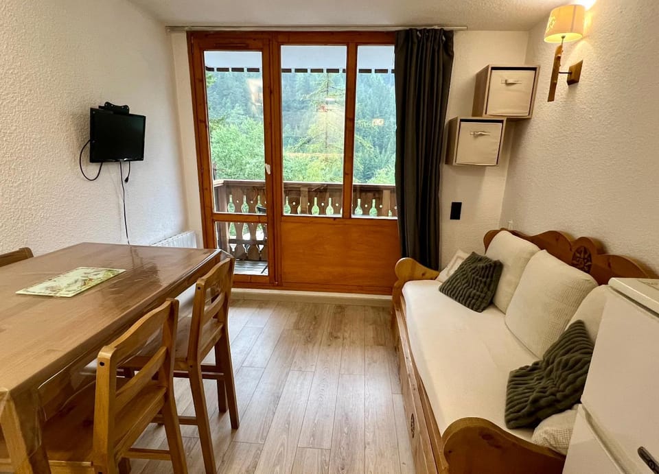 Studio 4 personnes cœur station Apartment in Auvergne-Rhône-Alpes