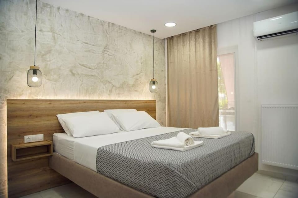 Urban Elegance Retreat VIPGreece Apartment in South Athens