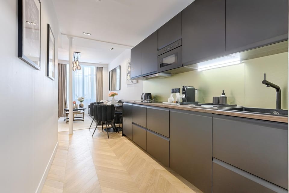 Stylish 2 Bedroom near Montmartre Sacré Cœur Apartment in Paris