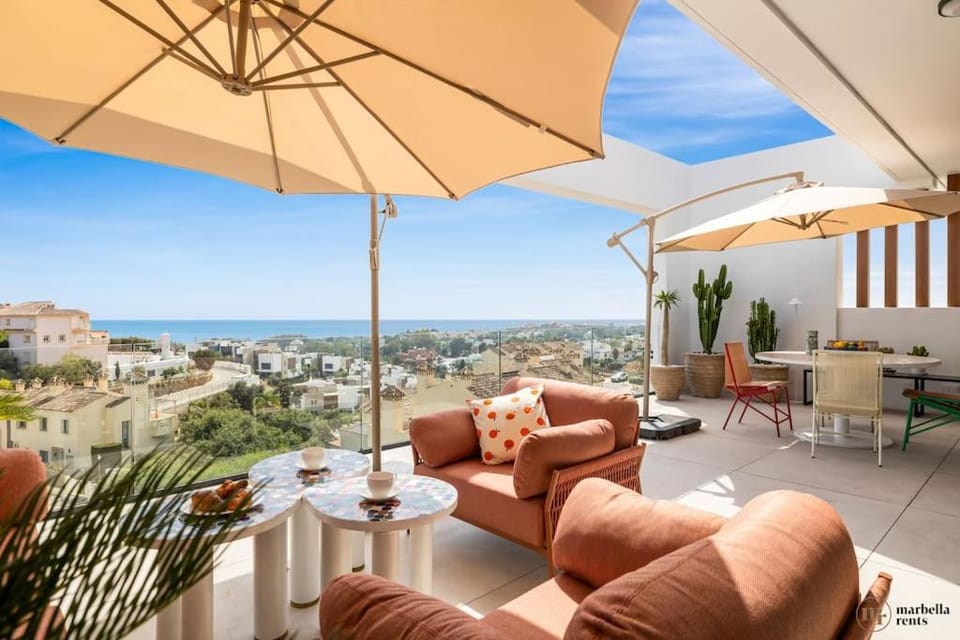 Patio, Day, View (from property/room), Balcony/Terrace, Dining area, Sea view