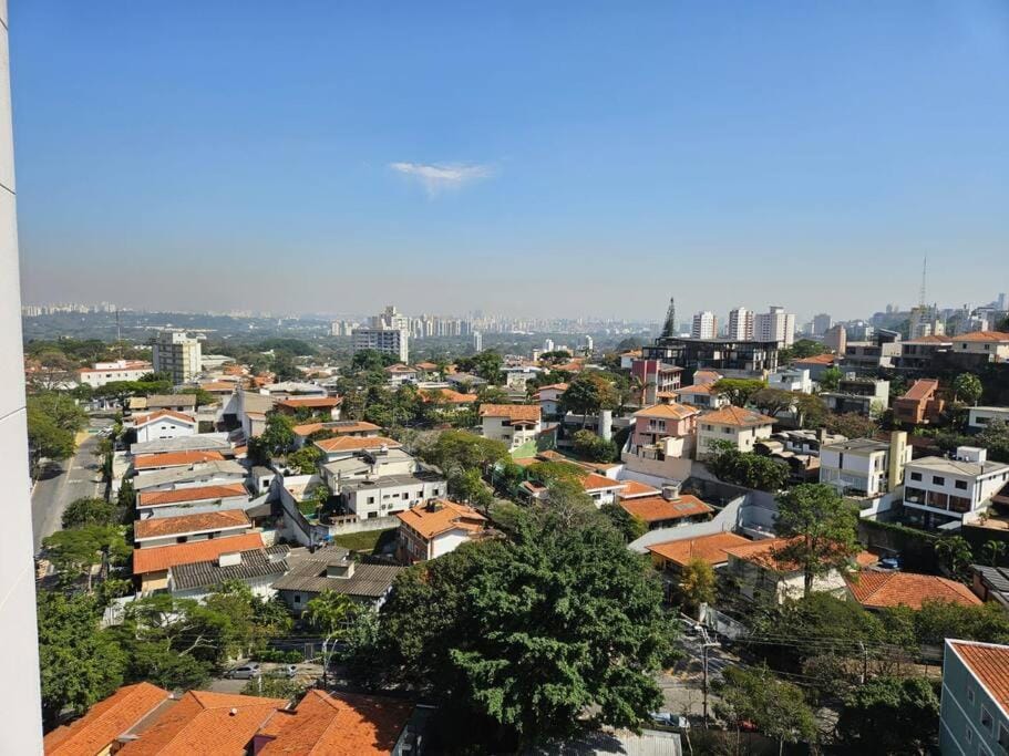 Apto completo super confortável e moderno próximo Metro Vila Madalena Apartment in Sao Paulo City