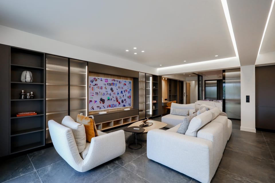 TV and multimedia, Living room, Seating area