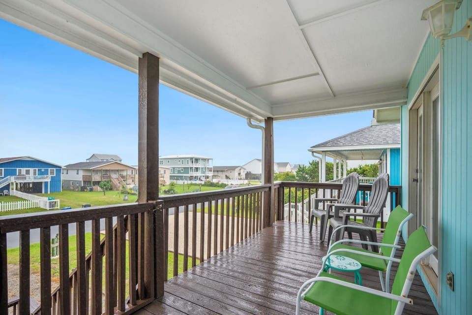 Capt Roys by Oak Island Accommodations House in Oak Island