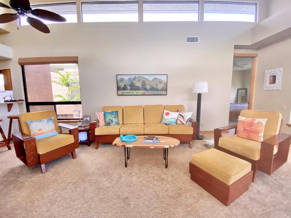 622 Bay Club House in Puako