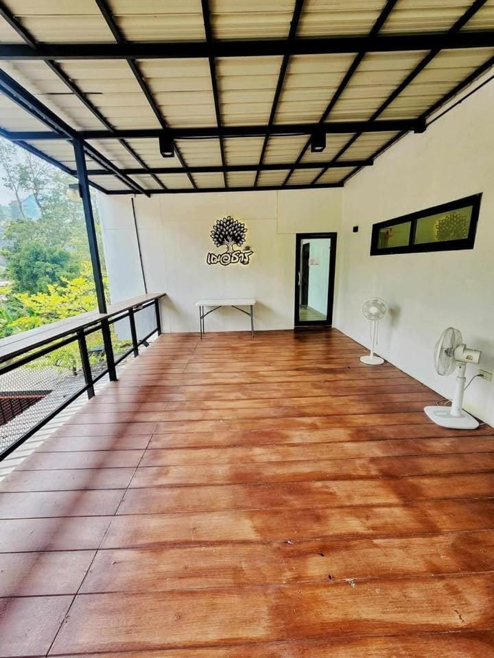 Chertarn Homestay Chalet in Thailand