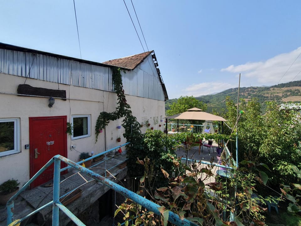 Property building, Day, Natural landscape, Mountain view