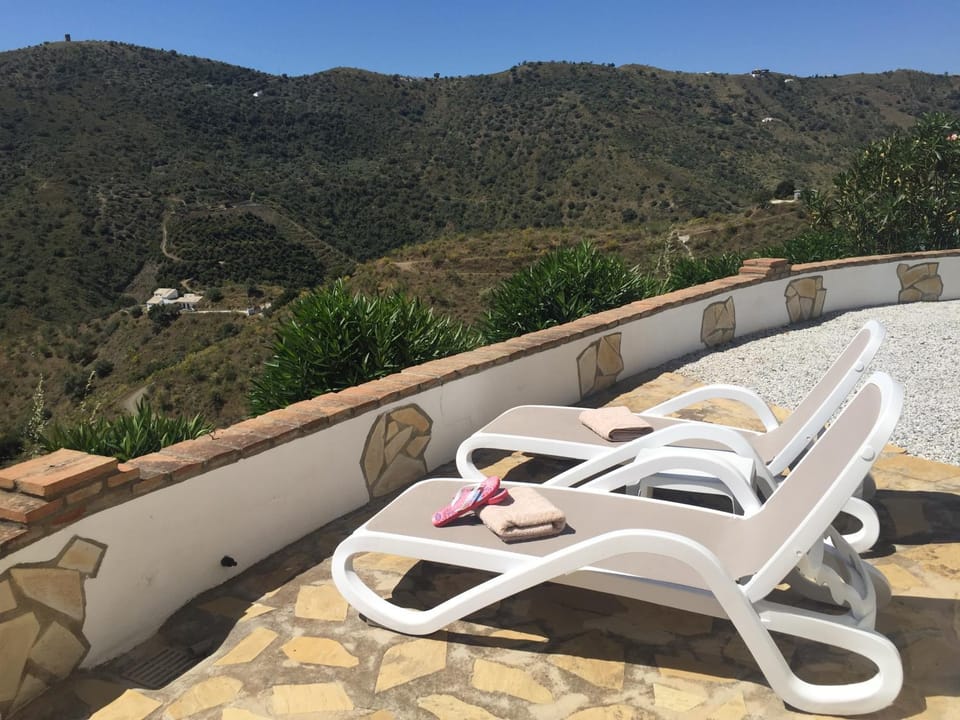 Natural landscape, View (from property/room), Mountain view, sunbed