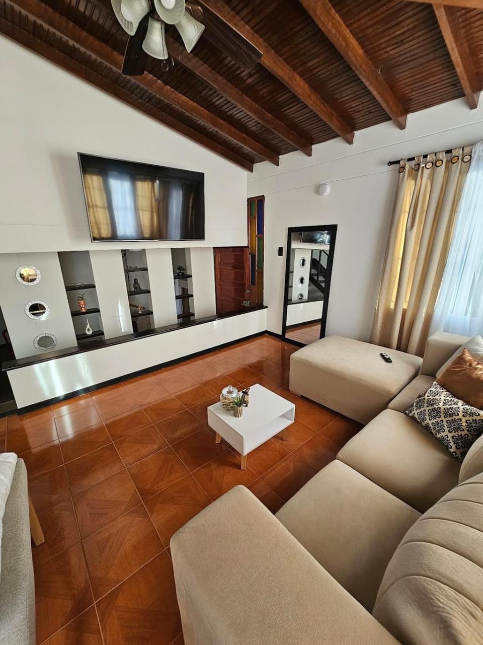 TV and multimedia, Living room