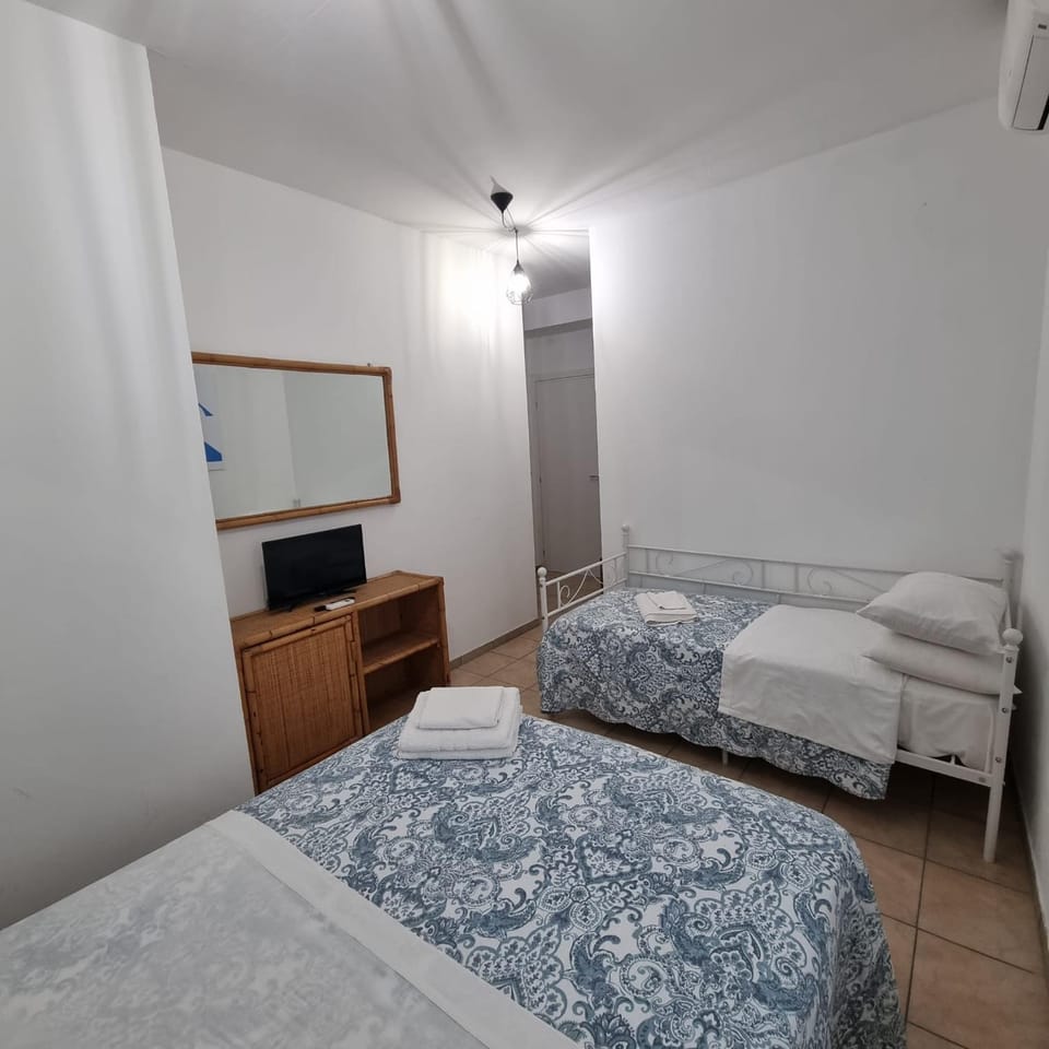 Property building, Living room, Bedroom
