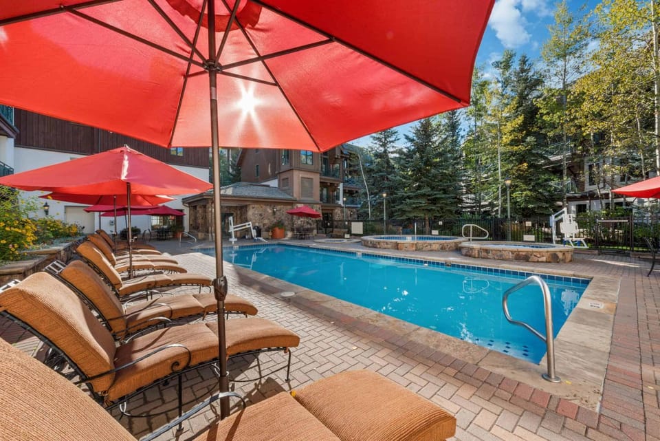 Villa Montane 216 by East West Hospitality Apartment in Beaver Creek
