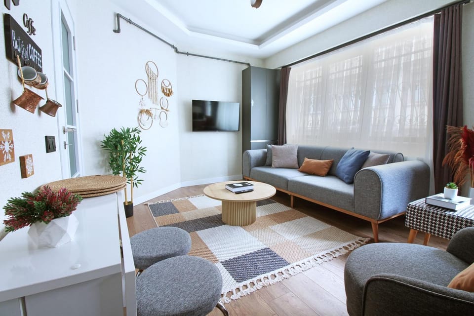 TV and multimedia, Living room, Seating area