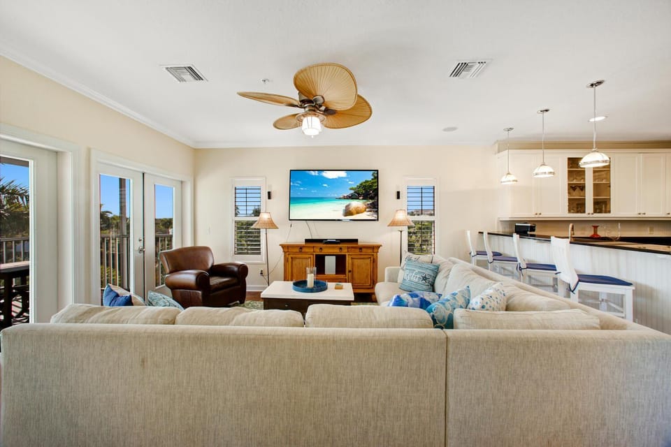 Skyfall South, 4 Bedroom Beach Vacation Pool Home, Sleeps 8 House in Bonita Beach