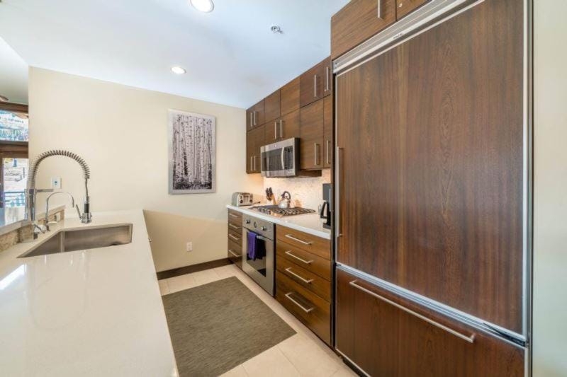Hayden Lodge 2202 by Snowmass Mountain Lodging Apartment in Snowmass Village