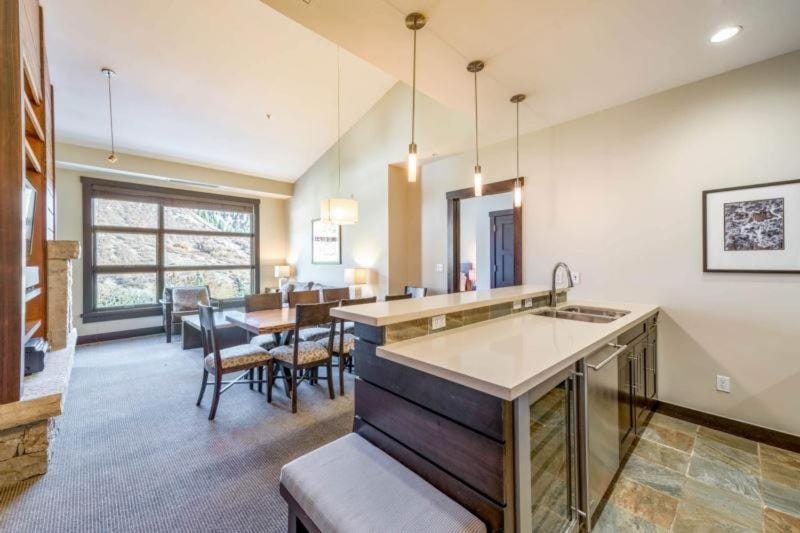 Hayden Lodge 2305 by Snowmass Mountain Lodging Apartment in Snowmass Village