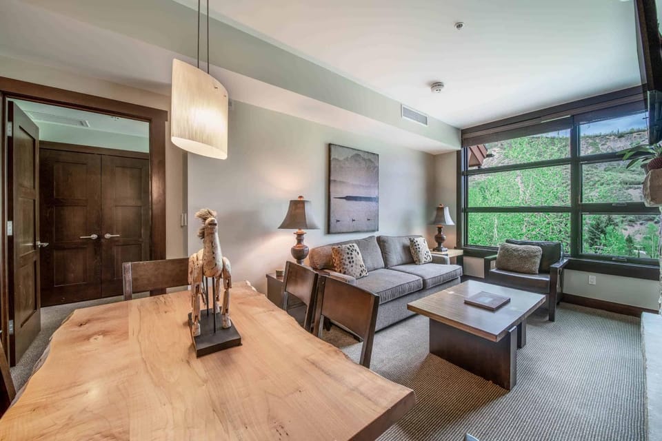 Hayden Lodge 2207 by Snowmass Mountain Lodging Apartment in Snowmass Village