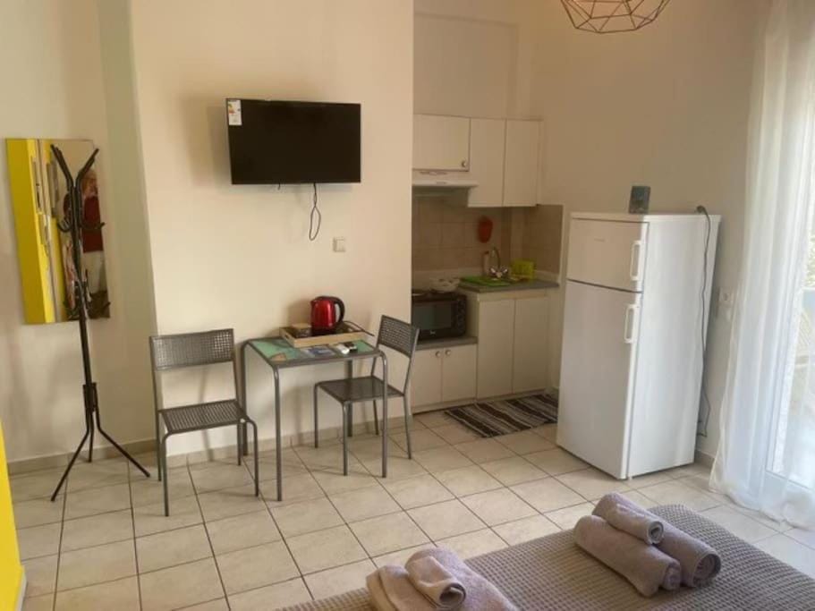 TV and multimedia, Dining area