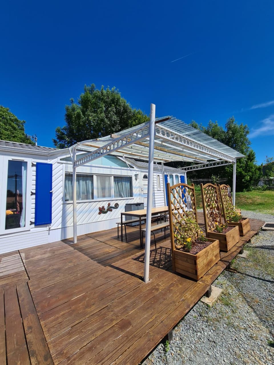 Property building, Patio