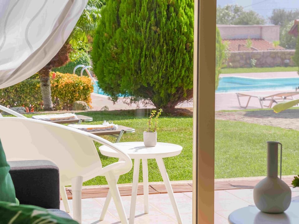 Patio, Swimming pool