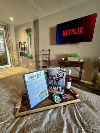 Appartement Chambre Cosy - Jacuzzi - Little Room Vendôme Apartment in Vendôme