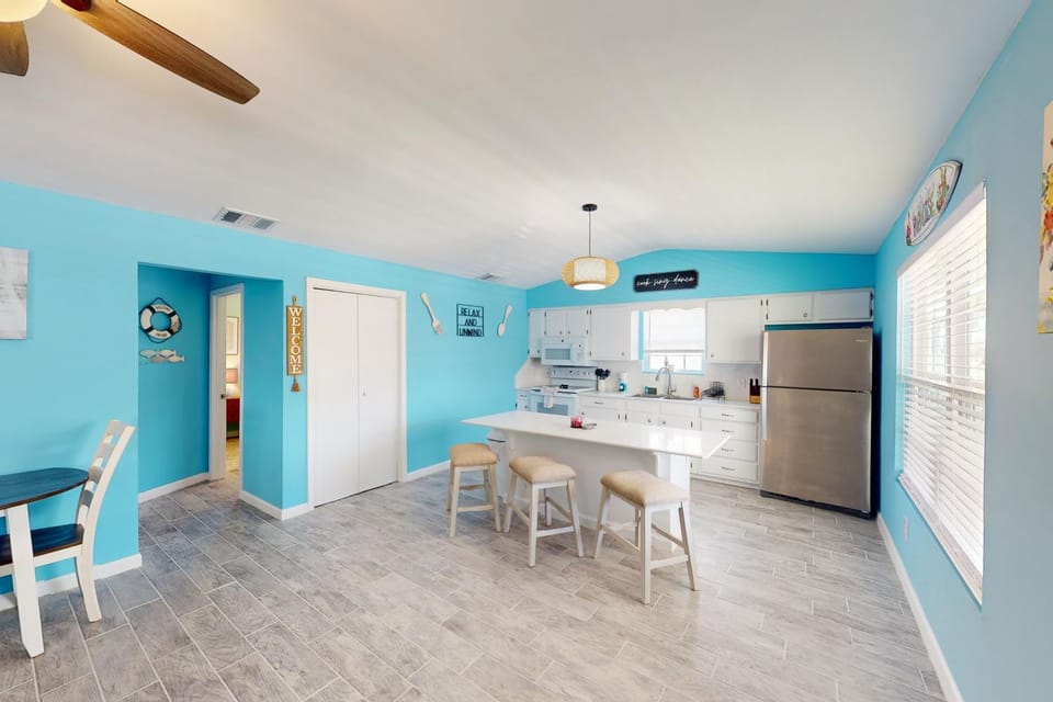 Padre Island Paradise on Hibiscus House in South Padre Island
