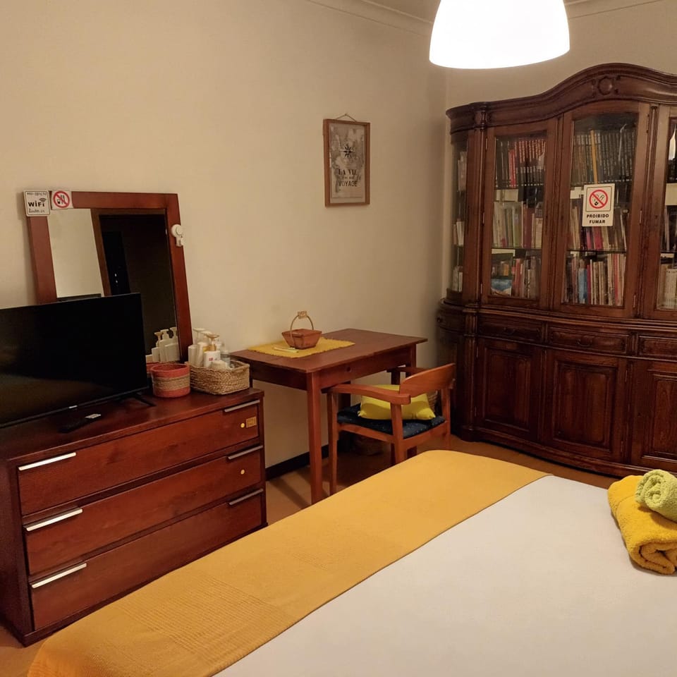 Library, Bedroom