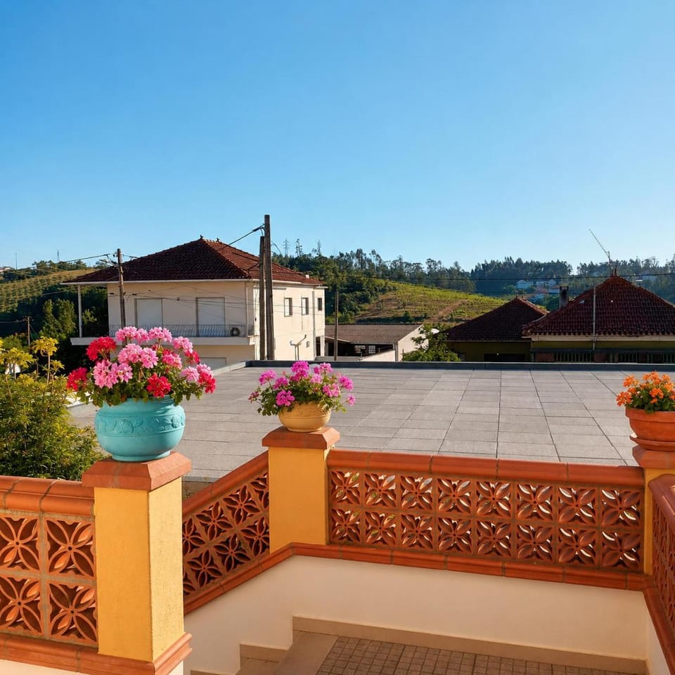 Casa da Risca Amarela Vacation rental in Leiria, Portugal