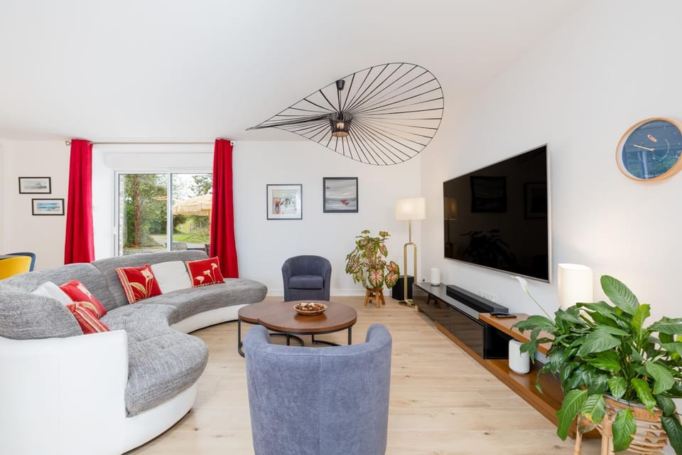 TV and multimedia, Living room