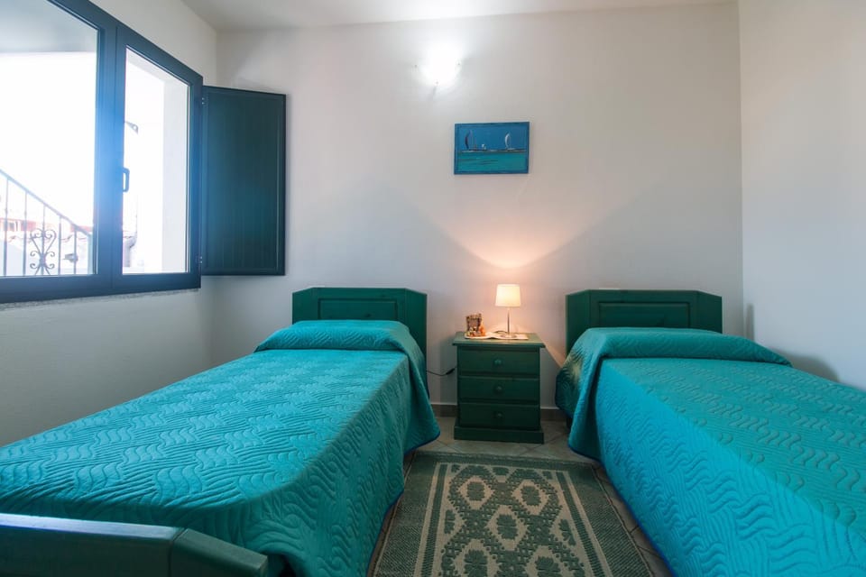 Bathroom, Bedroom
