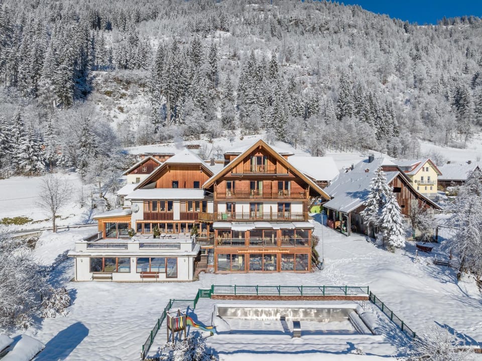 Property building, Winter