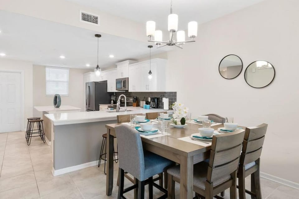 Modern Storey Lake Resort Disney Orlando 3180-104 House in Kissimmee