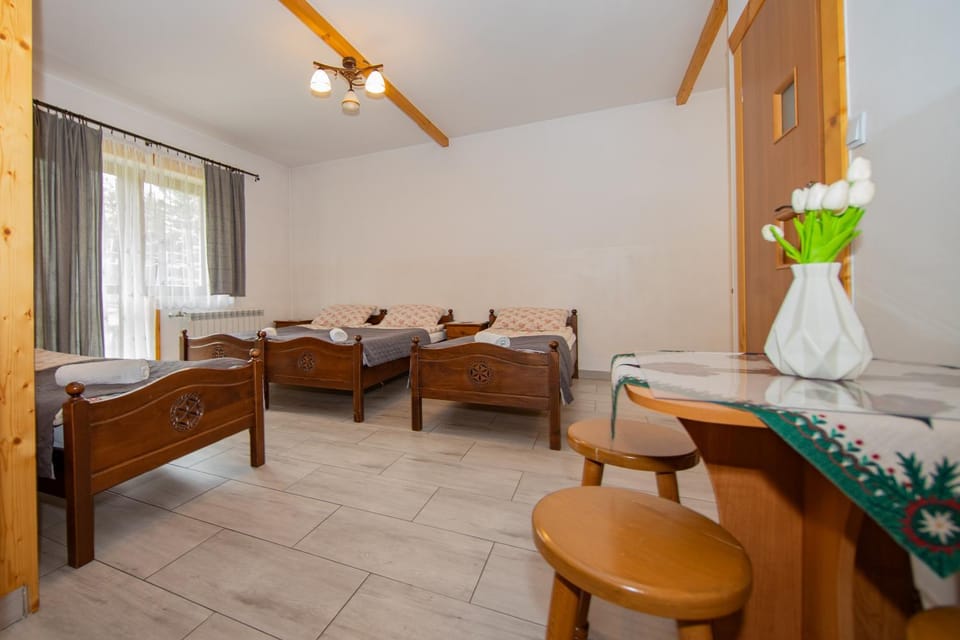Chata Góralska u Kotelnickich Bed and Breakfast in Zakopane