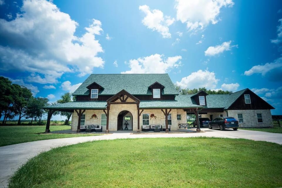 Your peaceful getaway in Van Alstyne, TX House in Texas