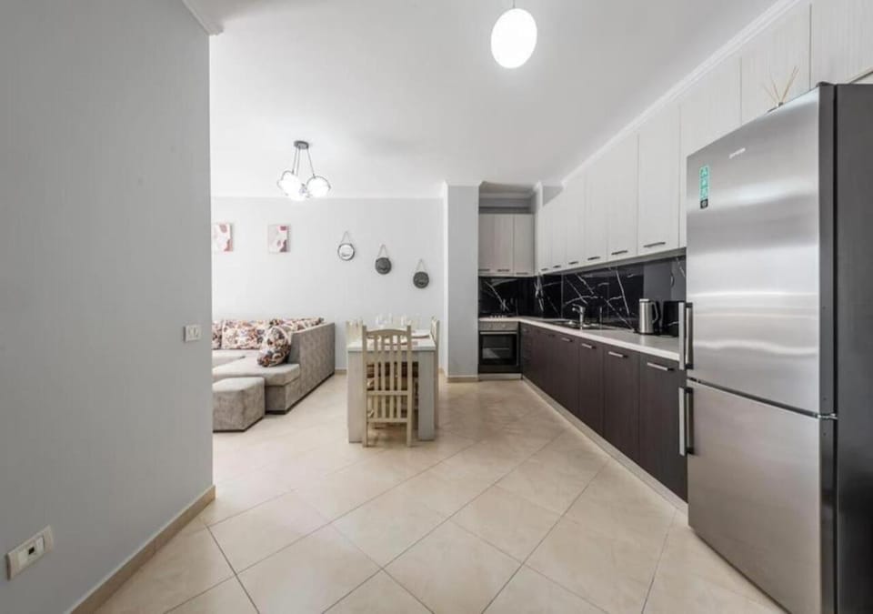 Kitchen or kitchenette, Living room, Seating area, dishwasher