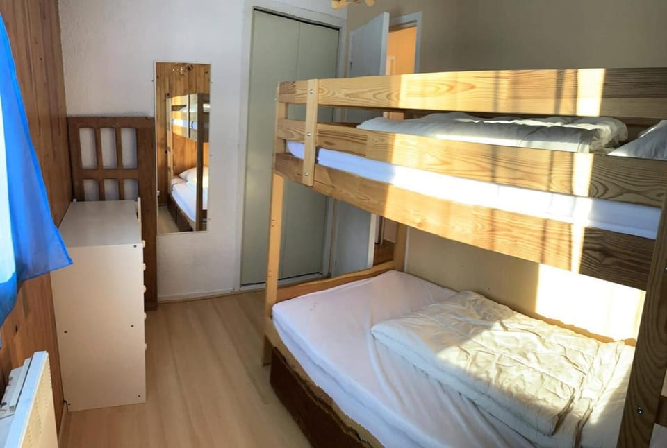 Bed, Bathroom, furniture