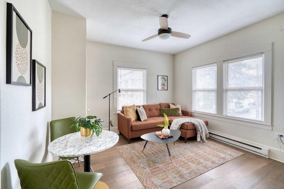 Stay Portland - Mt Tabor Retreat - Local Eateries - Shops - Bars House in Portland