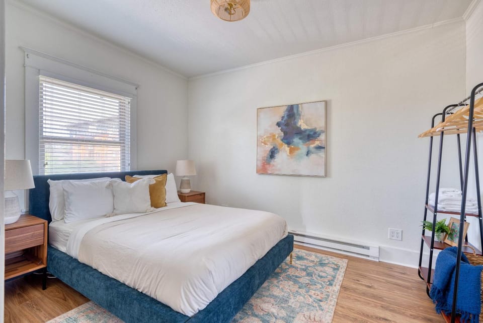 Stay Portland - Mt Tabor Retreat - Local Eateries - Shops - Bars House in Portland