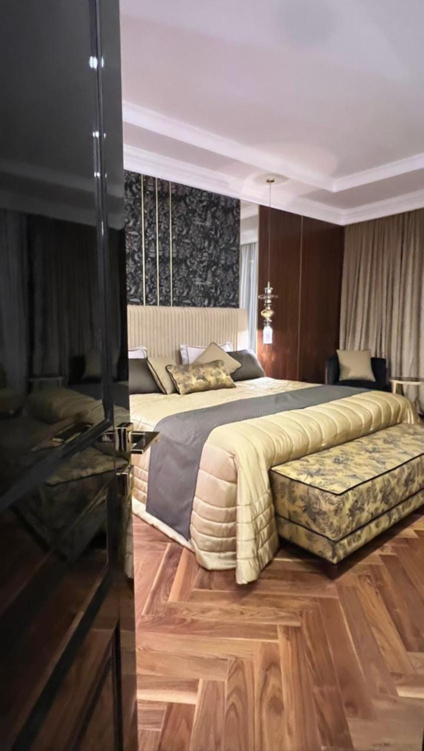 Luxury Baku center Apt Apartment in Baku