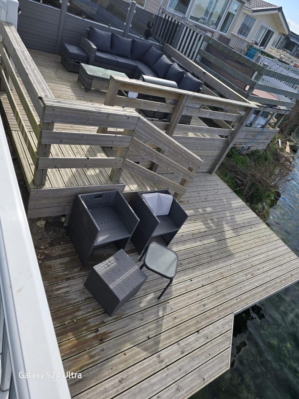 Lakeside Holiday Home with Hot Tub House in Tattershall