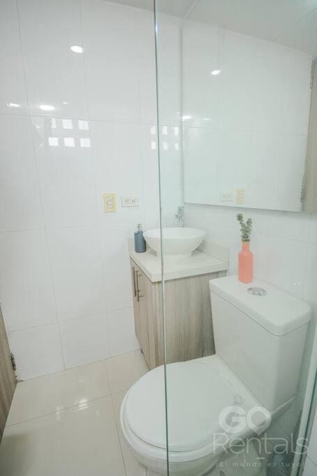 Charming Decor & Stunning Views Green Poblado Apartment in Envigado