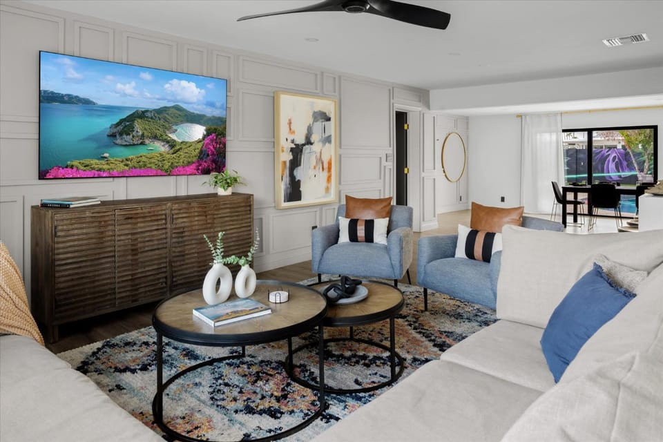 Casa Citrus Modern Old Town Escape House in Scottsdale