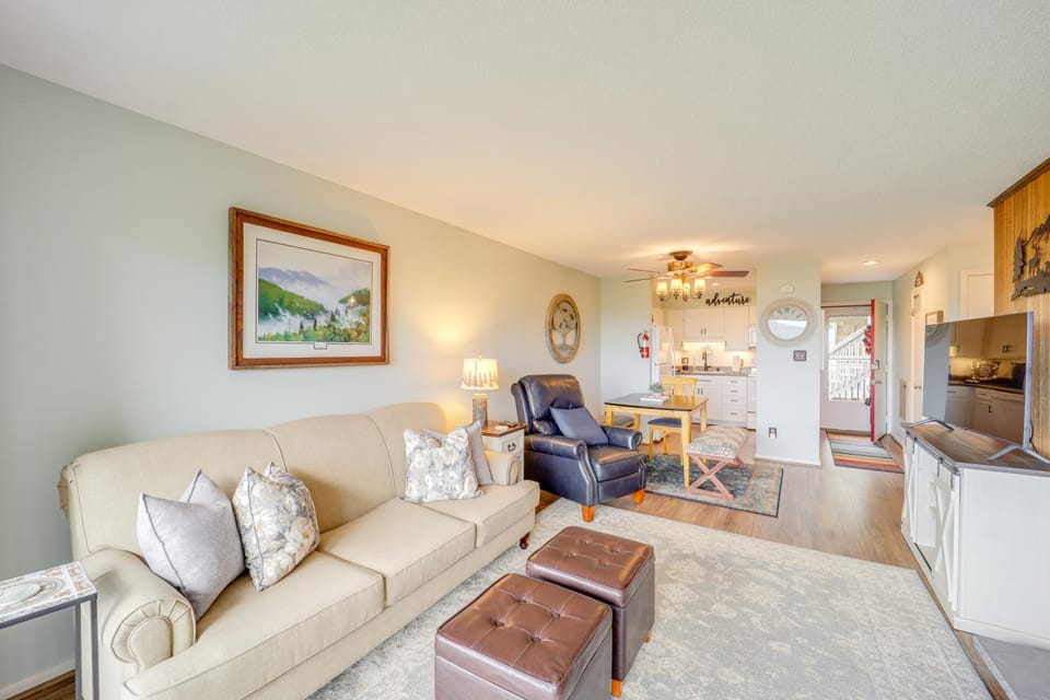 Close to Hiking & Town! Peaceful Sugar Mtn Condo House in Sugar Mountain