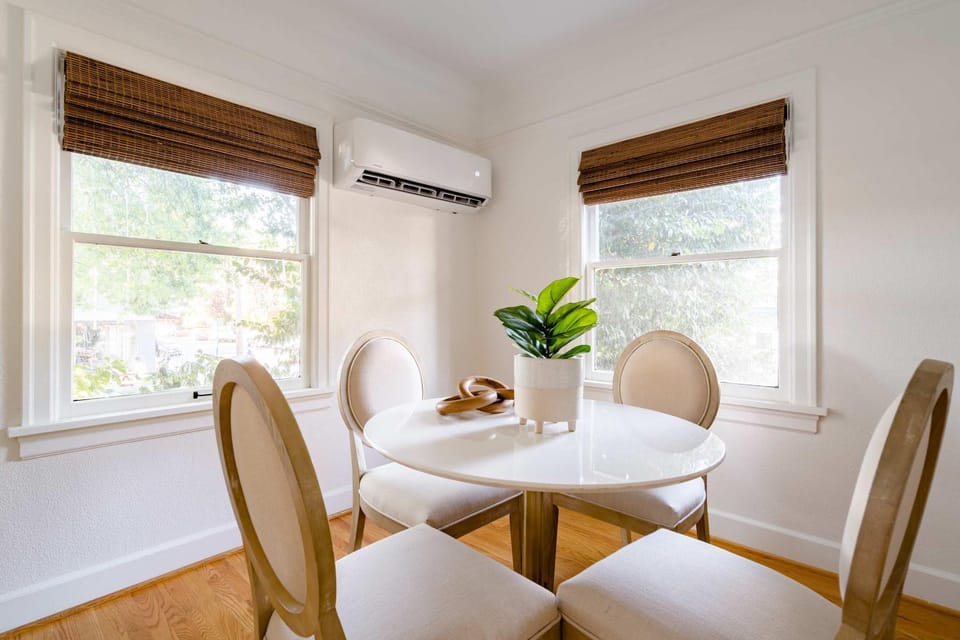 Stay Portland - The Ladd's Addition Bohemian Dream - 95 WalkScore Apartment in Portland