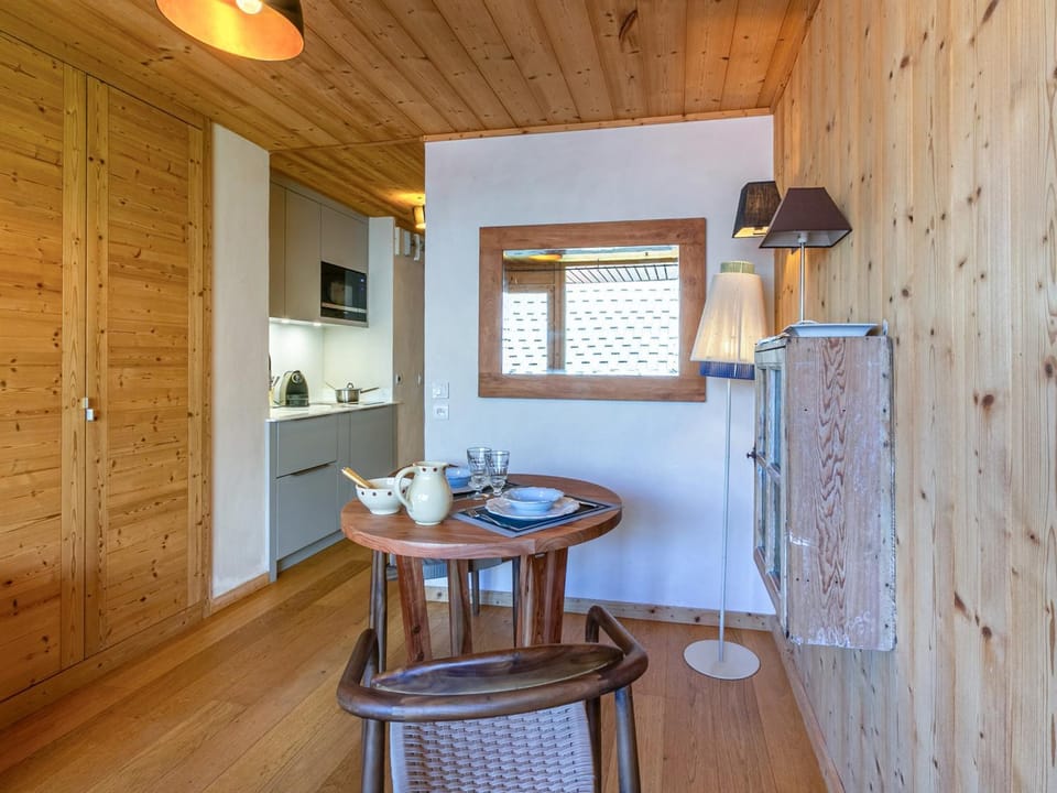 Studio 19m², Balcon, Accès pistes - Val d'Isère - FR-1-694-360 Apartment in Val dIsere
