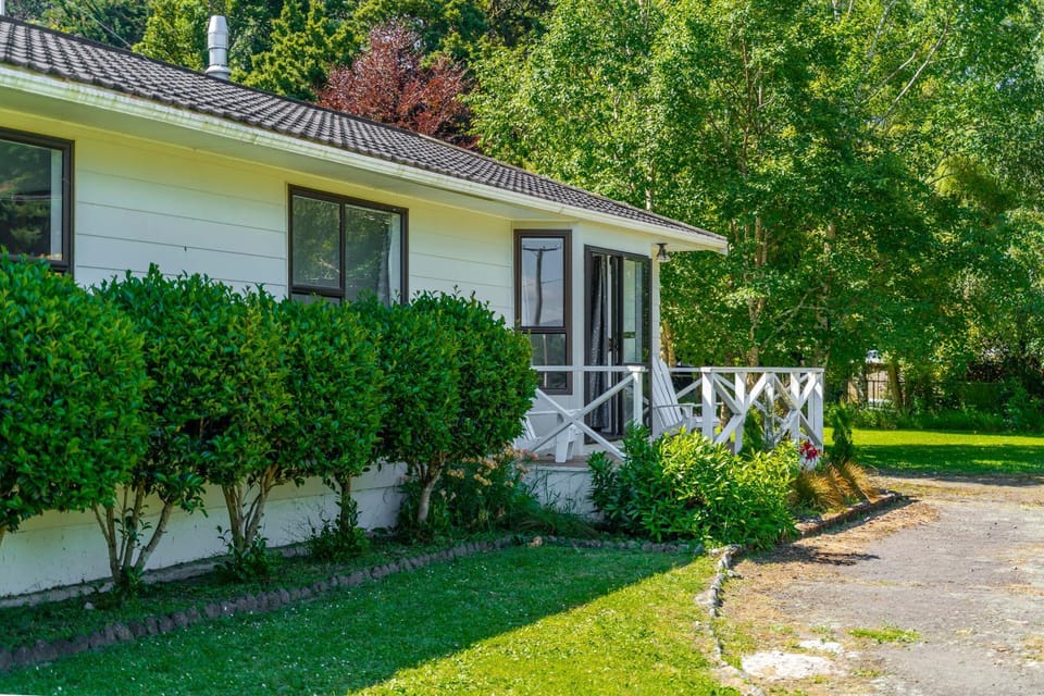 Sunny and central on big section House in Wellington Region