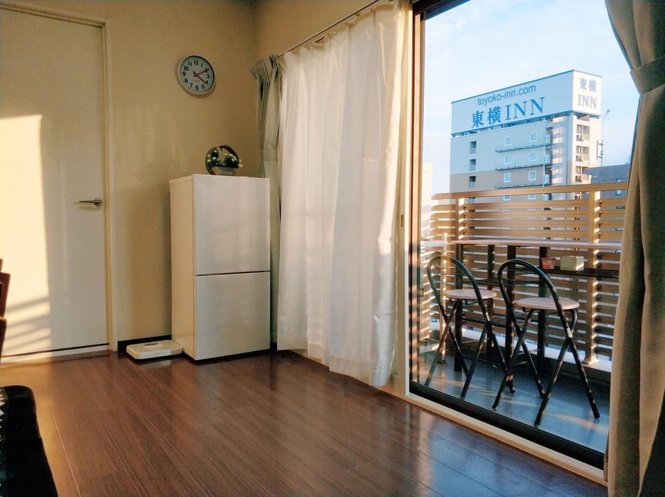 Communal lounge/ TV room, Balcony/Terrace
